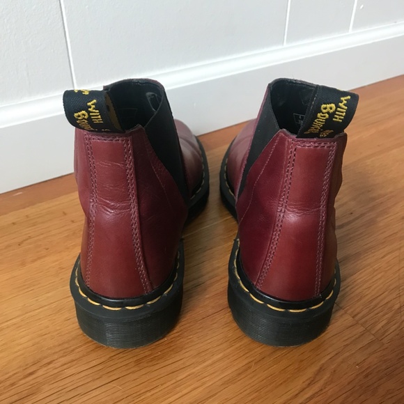 Dr. Marten Flora Chelsea Boot in Red SZ 6 - Picture 2 of 10